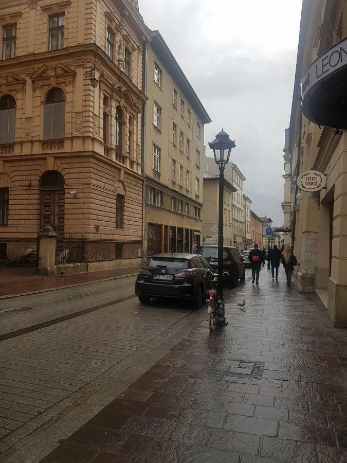 Goldstar Luxury Old Town Krakow Apartment Luaran gambar